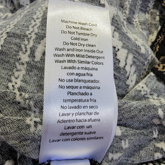 VENUS Black and Tan Patterned Dress - Picture 10 of 11